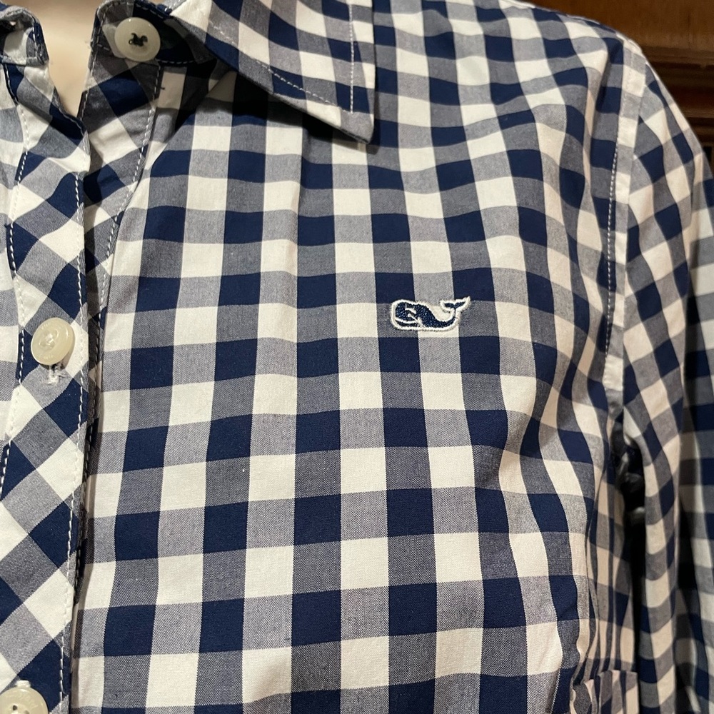 Vineyard Vines Classic Button Up - Picture 2 of 7